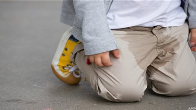 ابني بيعمل حمام على نفسه.. نصائح لحل مشكلة أغلب الأمهات