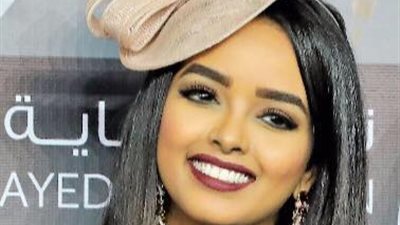 عواطف دهب.. مصممة أزياء سودانية تطرح مشروع للزي القومي لتوحيد البلاد