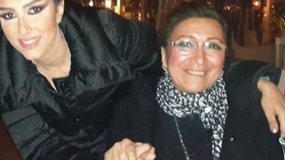 وفاة شقيقة الفنانة سهير المرشدي| صور 