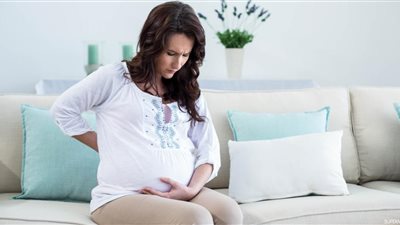 «اجهاض منذر».. استشاري أمراض نساء يشرح أسباب حدوث نزيف أثناء الحمل