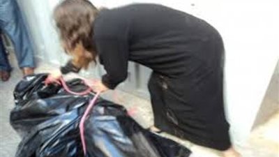 خدرت زوجها وقتلته واستعانت بعشيقها لدفنه في المقابر 
