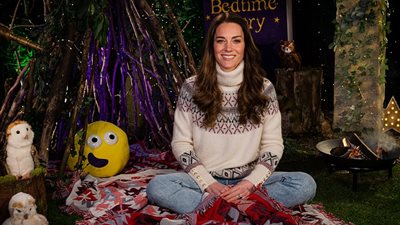 اطبخي مع كيت.. دوقة كامبريدج تطهو الطعام وتقرأ قصص للأطفال