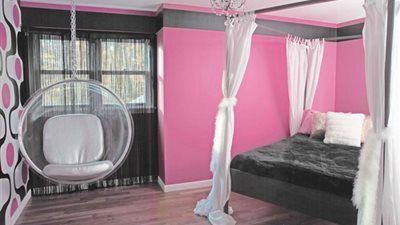 للأطفال والتوأم.. تصاميم غرف نوم مودرن بكراسي معلقة «الفقاعة»| صور