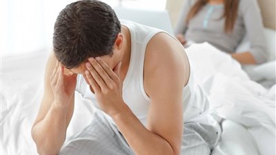 جوزي «ضعيف في السرير».. أعمل إيه من غير ما أجرحه؟