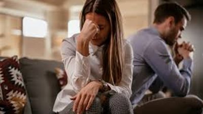 9 علامات تؤكد أن زوجك يريد الانفصال 
