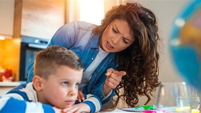 «خيبة الأمل».. كيف تواجهين الإحباط في تربية أطفالك؟