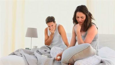 «الدم مش علامة».. طبيب: غشاء البكارة قد يظل موجودا مع العلاقة الكاملة