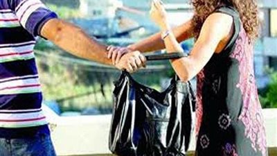 وقوع عصابة خطف حقائب الجنس الناعم بالقاهرة في قبضة «الداخلية»