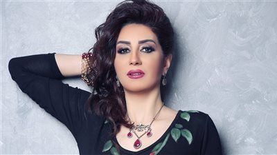 وفاء عامر تكشف لـ«هير نيوز» حقيقة خلافات «بيت الشدة»