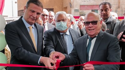 من أقصى الصعيد لقلب الدلتا ومدن القناة.. قطار البنك الزراعي لا يتوقف 