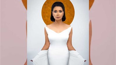 في اليوم العالمي للمرأة.. تألقي من وحي سوسن بدر أيقونة المرأة المصرية