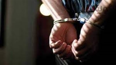 من البحيرة للإسكندرية.. حكاية هاربة من 82 حكمًا قضائيًا 