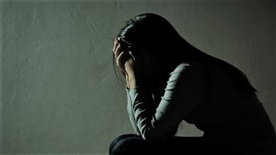 سيدة تسأل: حماتي وأهل زوجي يتشاءمون مني فما الحكم؟.. «الإفتاء» تُجيب