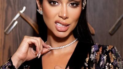 إطلالة كلاسيكية لـ«بسنت شوقي» تخطف أنظار عشاق الموضة