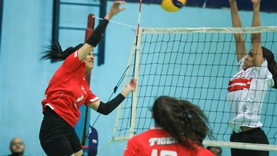 سيدات الأهلي يحسمن القمة على حساب الزمالك بدوري الكرة الطائرة