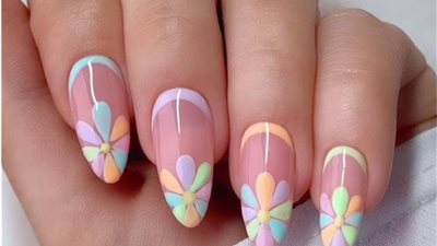 أحدث صيحات طلاء الأظافر لإطلالة مشرقة في ربيع وصيف 2022| صور