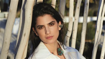 «كارمن بصيبص» تحضر لمفاجأة مع «أحمد عز» في رمضان