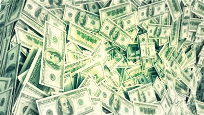 بعد ارتفاع الدولار.. تفسير حلم رؤية العملات الأجنبية الخضراء في المنام