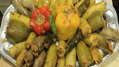 عزومة الجمعة.. طريقة عمل محشي مشكل من مطبخ جدتي