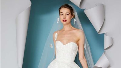 «الرداء الأبيض».. أشهر تصاميم فساتين الزفاف لموسم صيف 2022