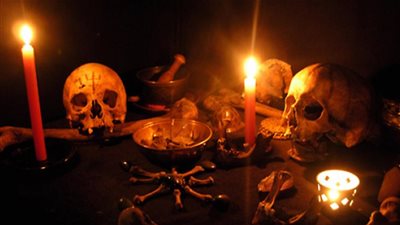 هل السحر موجود الآن.. وما أثره في التفريق بين الأزواج؟| «الإفتاء» تحسم الخلاف