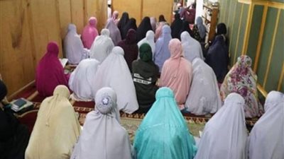 فتاوى رمضان| «الإفتاء»: ستر المرأة لقدميها في الصلاة «محل خلاف»