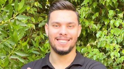 «تعالي وأنا هبسطك».. حكم جديد ضد أحمد حسن لاتهامه بالتحرش بفتاة جنسيًّا