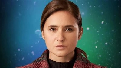 «نيللي كريم» ترد على اتهامها بالعودة إلى الكآبة 