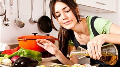 كطهي اللحوم وهي مجمدة.. 4 أخطاء شائعة عند الطهي لا تفعليها!