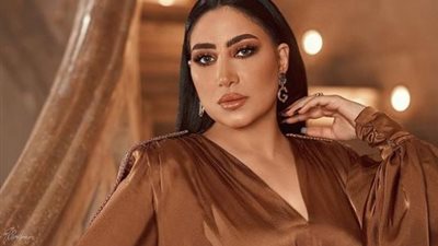 بوسي تمزج بين الأنوثة والرقي في أحدث ظهور رمضاني| صور