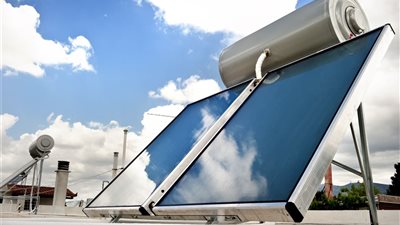 فتوى تثير جدلًا حول حكم الوضوء بالماء المسخن بالطاقة الشمسية