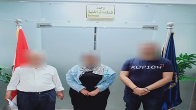 «بأسلوب المغافلة» ضبط زعيمة عصابة خططت لسرقة مشغولات ذهبية من شقة بالتجمع