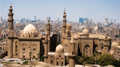 فتاوى رمضان| هل الصلاة على النبي بعد الأذان بدعة؟ «الإفتاء» تُجيب