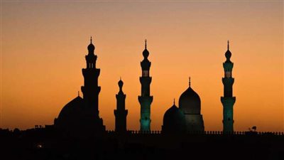 للبنات.. تفسير رؤية الجامع في المنام وعلاقتها بزواج قريب