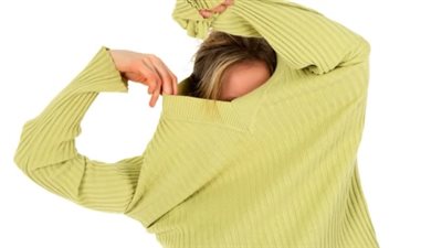 رأيت نفسي عارية تمامًا في المنام.. اعرفي تفسير الحلم