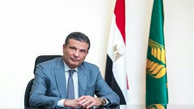 عزاء البنك الزراعى المصري في وفاة ميرفت سلطان رئيس بنك تنمية الصادرات