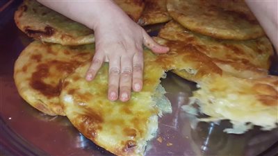 للمتزوجات.. بشرى يحملها تفسير رؤيا الفطير المشلتت في المنام