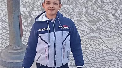 والدة الطفل مصطفى قتيل غدر الصحاب: أطالب بالقصاص وقاتله كان يبكي وهو يبحث معنا عنه