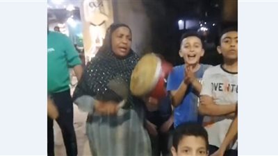 أول مسحراتية سودانية بمصر: تعلمت المهنة من أهلي بدنقلة ووجود الأطفال بجانبي يهون عليّ مشقة العمل