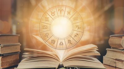 حظك اليوم 1 مايو 2022.. تعرفي على أبرز توقعات الأبراج