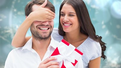 أكلة حلوة وخروجة أحلى.. كيف تقضين يوم العيد مع خطيبك؟