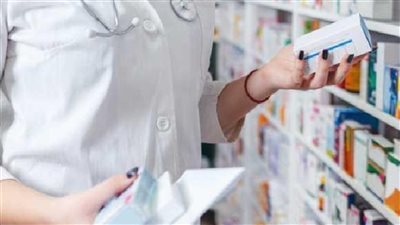 صرخة وفاء: «انشغلت عنه فباعني بالرخيص ووجد الدواء مع الصيدلانية»