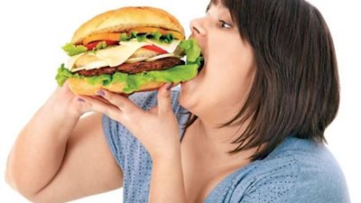 بعد تحذيرات الصحة العالمية من وباء السمنة.. 6 نصائح هامة للنساء للحفاظ على الوزن 