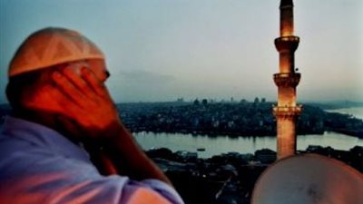 للبنات.. احذري من تفسير رؤية سماع الأذان في غير وقته بالمنام