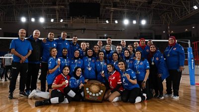 بعثة سيدات الأهلي تطير إلى تونس للمشاركة في بطولة أفريقيا للأندية.. صور