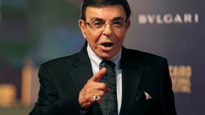 نجمات مصر ينعين سمير صبري.. إسعاد يونس: يا مراري.. إلهام شاهين: أطيب قلب.. بشرى: حبيبي يا غالي