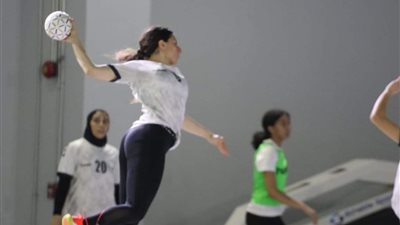 تدريبات مكثفة لـ منتخب ناشئات اليد 2004 استعدادًا لبطولة العالم