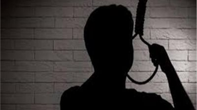 تفاصيل شنق عامل ألوميتال لنفسه بعد رفض والده زواجه  