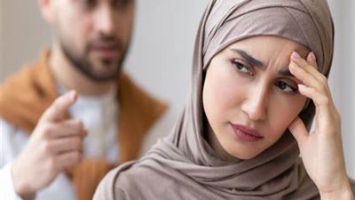 «بخدم حماتي المريضة ومفيش كلمة شُكر من جوزي» والتعليقات: «يابختك!»