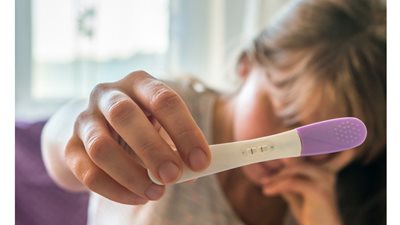 عروسة تسأل عن «الخلفة أول سنة جواز».. والتعليقات صادمة